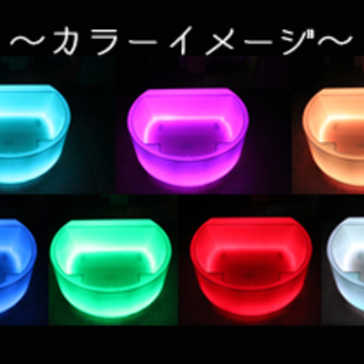 ＜バスタブ＞LED照明で光る樹脂素材「HOTARU」浴室でのライトセラピーを実現