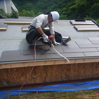 平形屋根用スレート形状の新金属成形屋根材「SELiOS ROOF（セリオスルーフ）」