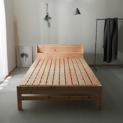 檜無塗装仕上げ、テイストを選ばない天然木が魅力。島根県産檜材 棚付すのこベッド 