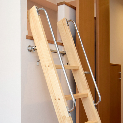 カラー対応【カスタムラダー】木製ロフトはしご 正面手すり仕様